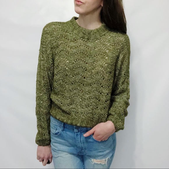 Urban Outfitters Scallop Knit Mock Neck Sweater - Picture 3 of 7